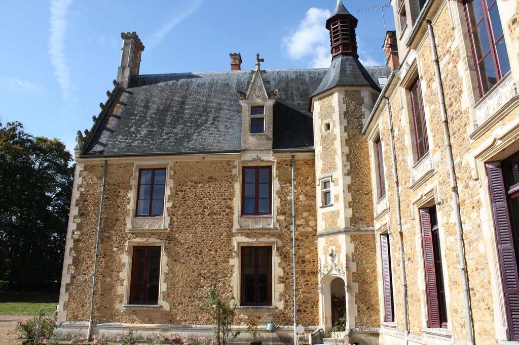 Chateau De Cheronne Bed and Breakfast Tuffé Exterior foto